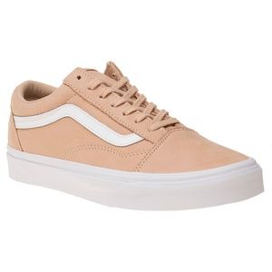 Vans Old Skool Leather Sneakers